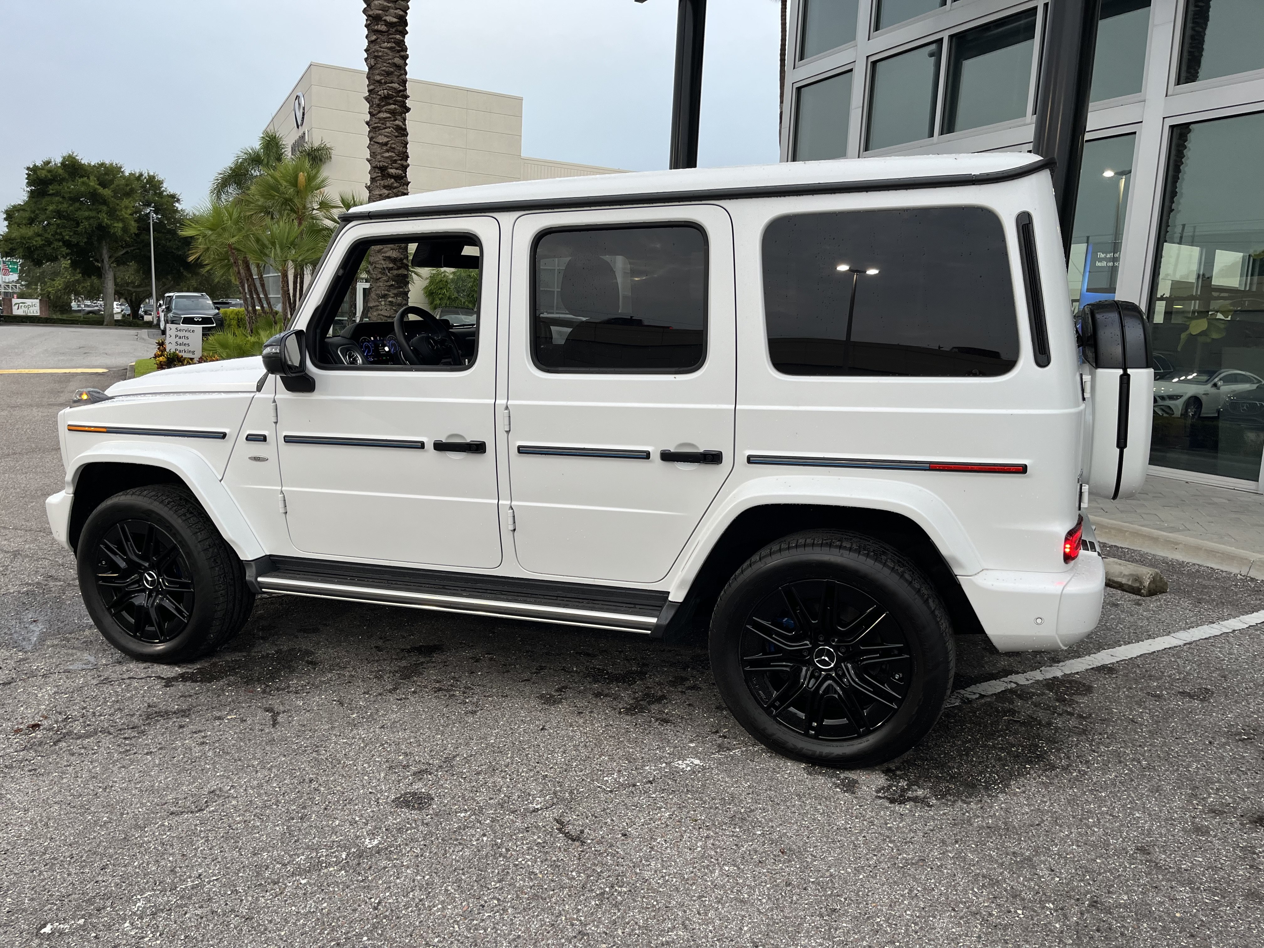New 2025 Mercedes-Benz G 580 w/ EQ Technology image 4