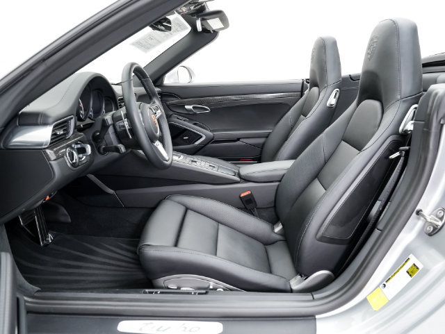Certified 2019 Porsche 911 Turbo AWD/4WD image 6