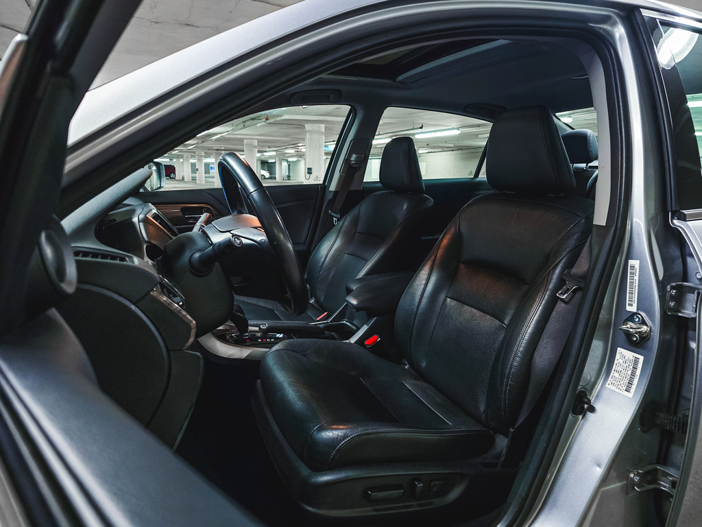 Used 2017 Honda Accord EX-L image 17