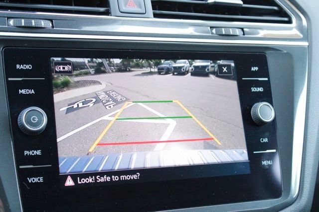 Used 2023 Volkswagen Tiguan SE AWD/4WD image 26