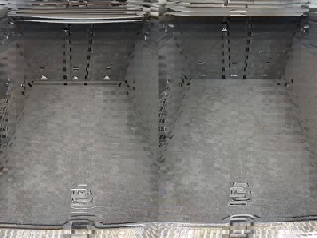 Certified 2022 Mercedes-Benz GLC 300 w/ Premium Package Lite image 29