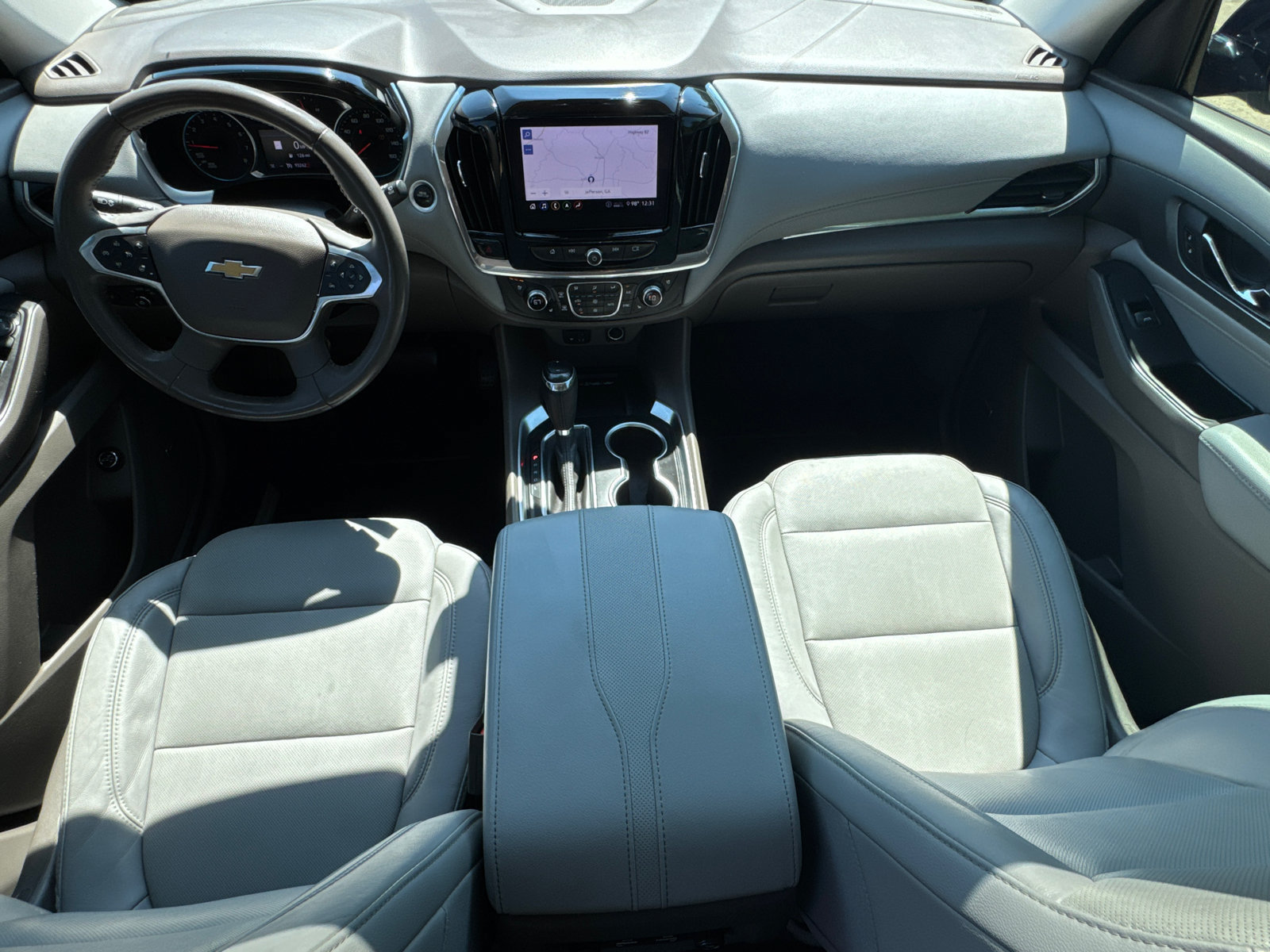 Used 2020 Chevrolet Traverse Premier FWD image 28