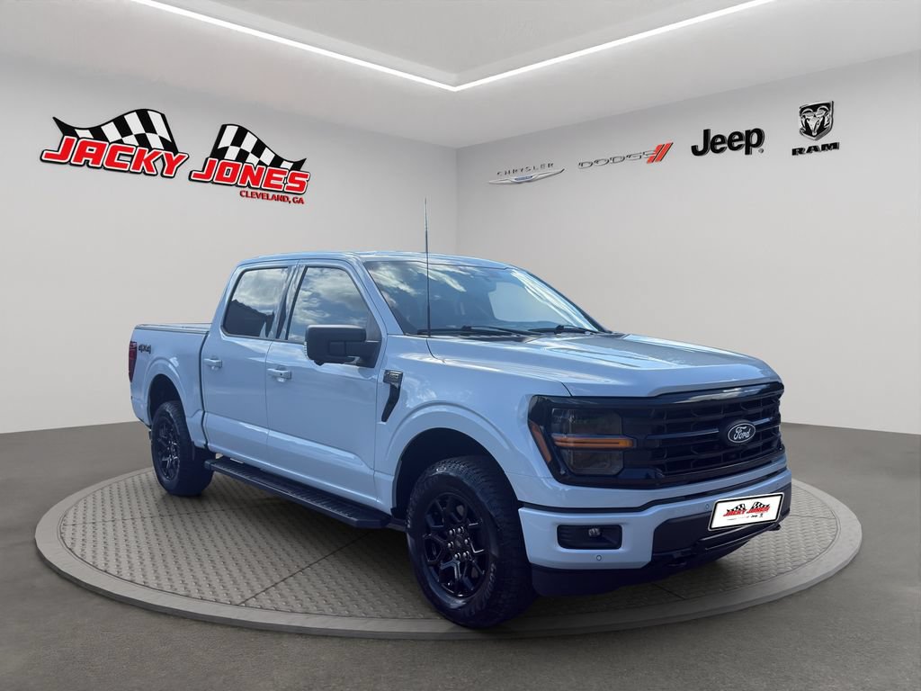 Used 2025 Ford F150 XLT w/ Equipment Group 302A MID AWD/4WD image 13
