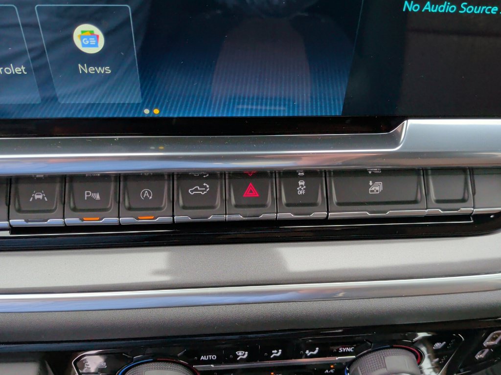 New 2026 Chevrolet Silverado 1500 High Country w/ Technology Package AWD/4WD image 30