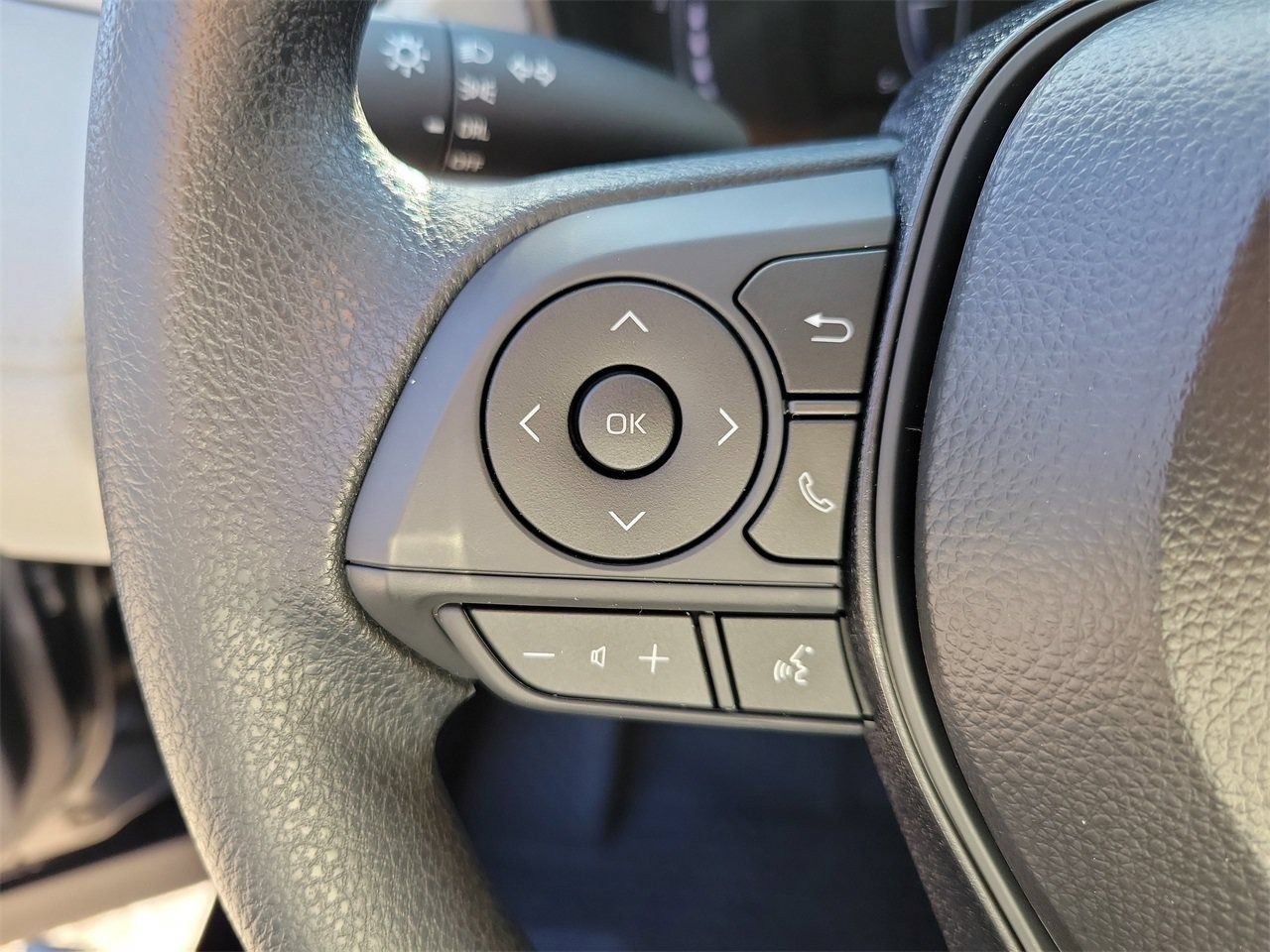New 2026 Toyota Corolla Cross L FWD image 17