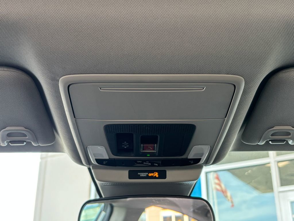 Used 2024 Honda Accord EX image 19