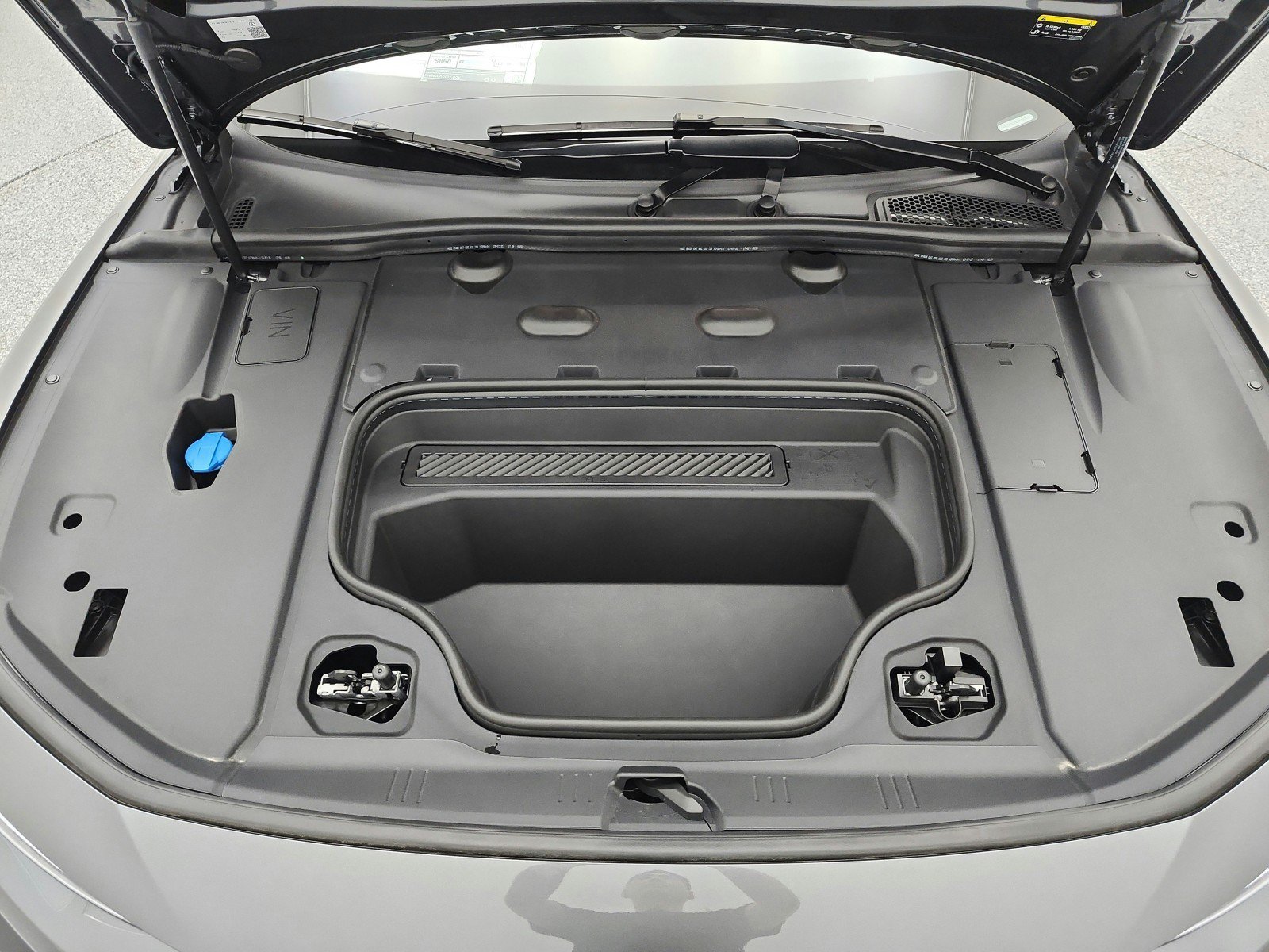 New 2027 Audi A6 e-tron Premium Plus AWD/4WD image 20
