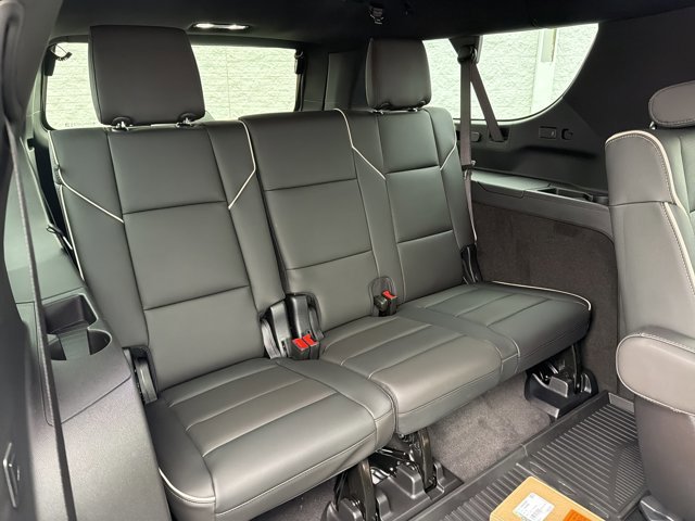 New 2026 Cadillac Escalade ESV Luxury w/ Touring Package image 34
