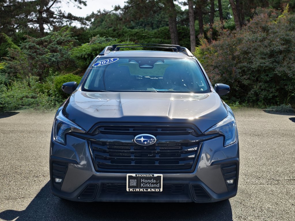 Used 2025 Subaru Ascent Bronze Edition AWD/4WD image 2