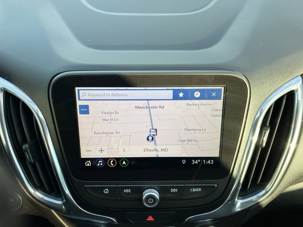 Used 2019 Chevrolet Equinox LT w/ Sun & Navigation Package image 17