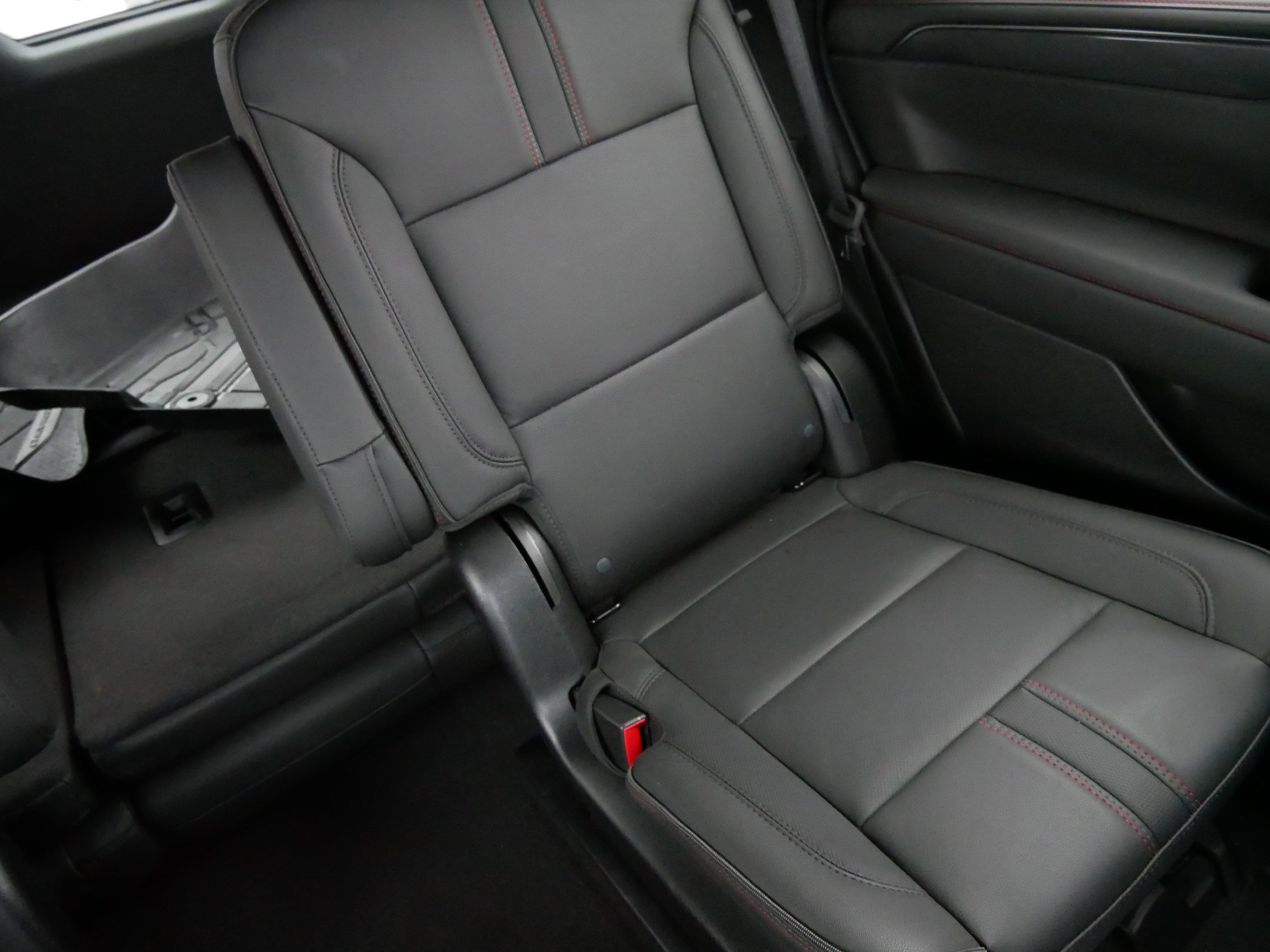 Used 2024 Chevrolet Tahoe RST w/ RST Performance Edition image 14