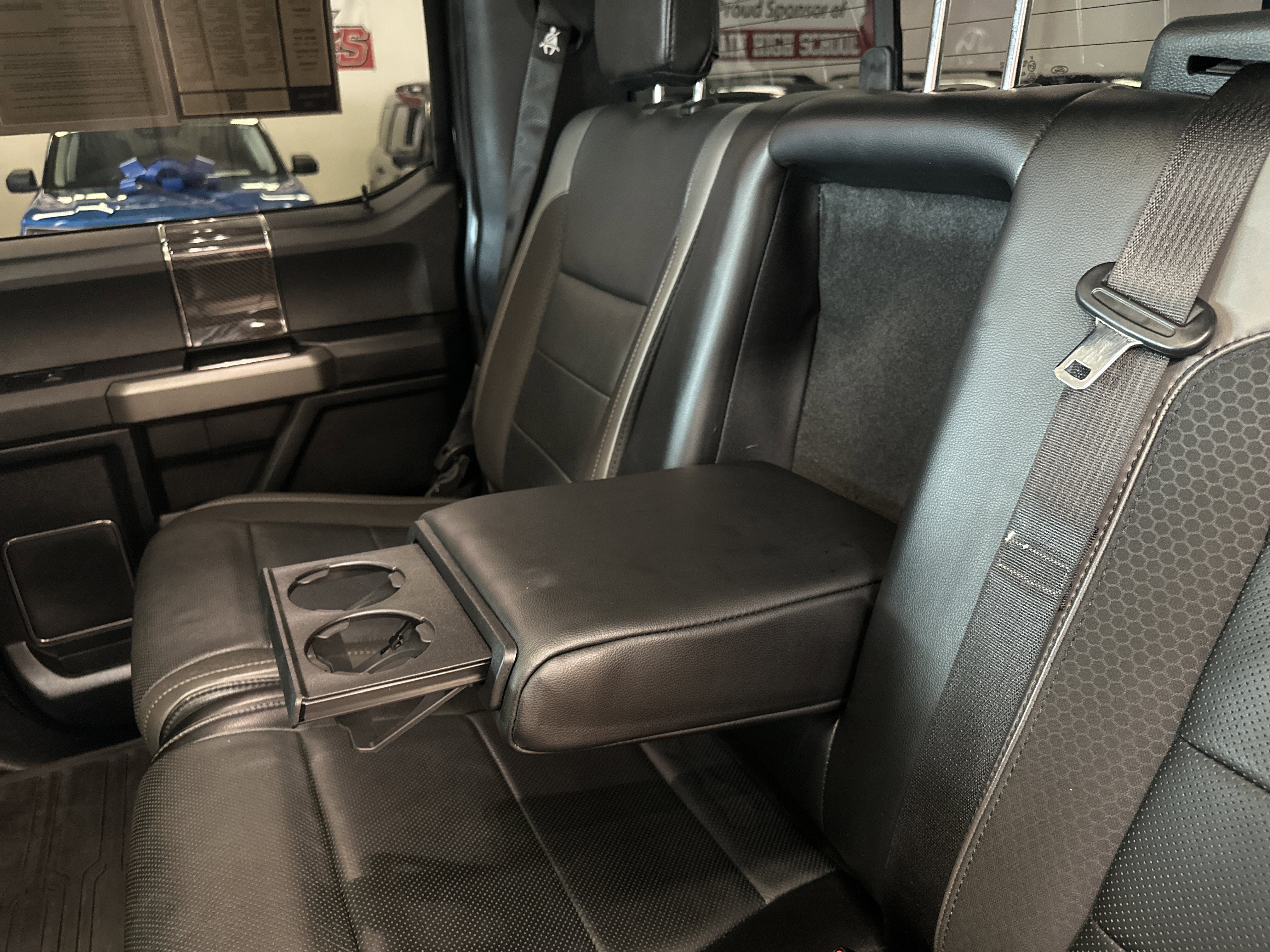 Used 2019 Ford F150 Raptor w/ Equipment Group 802A Luxury AWD/4WD image 27