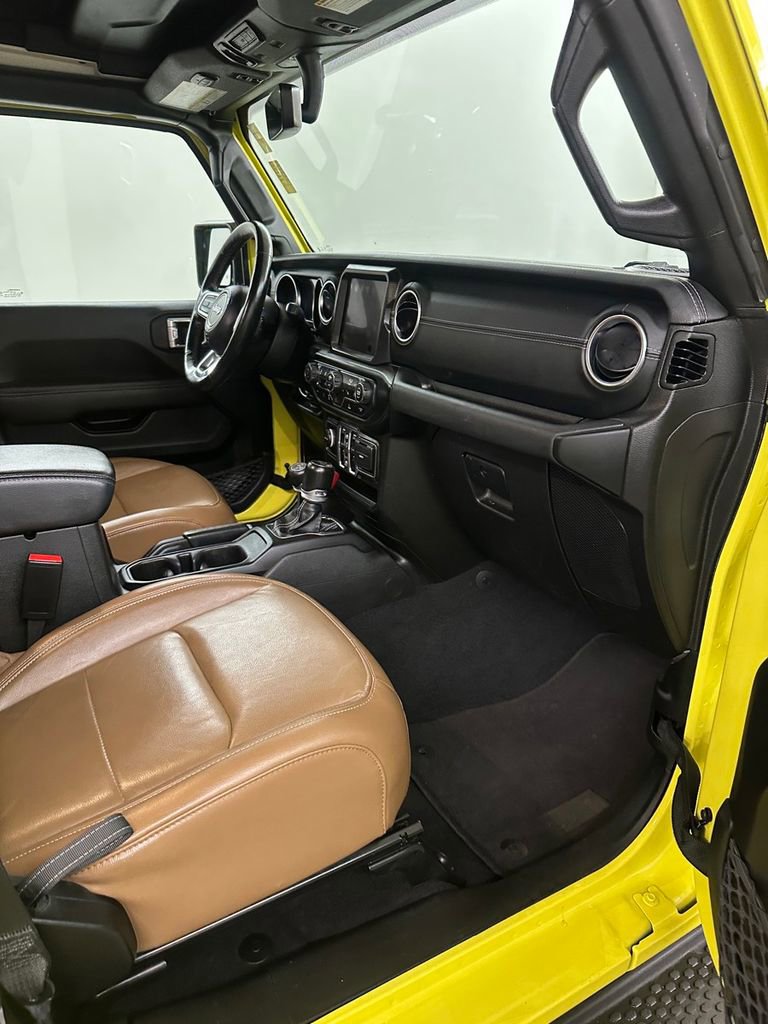 Used 2023 Jeep Wrangler Unlimited Sahara w/ Cold Weather Group image 35