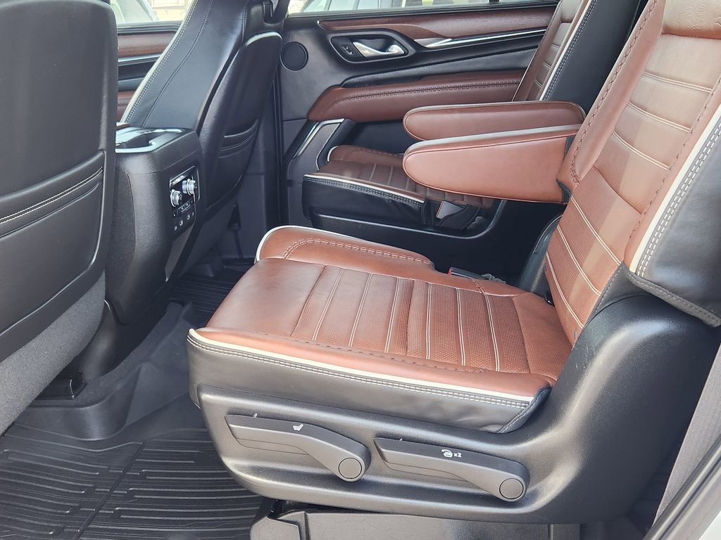Certified 2024 GMC Yukon Denali Ultimate image 15