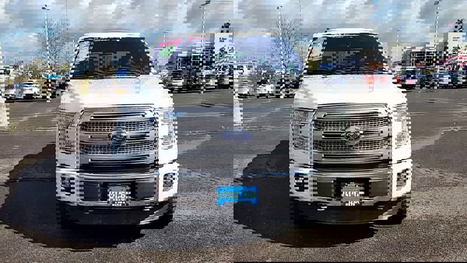 Used 2016 Ford F150 Platinum w/ Equipment Group 701A Luxury image 3