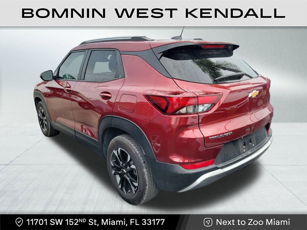Used 2023 Chevrolet TrailBlazer LT w/ Convenience Package image 3