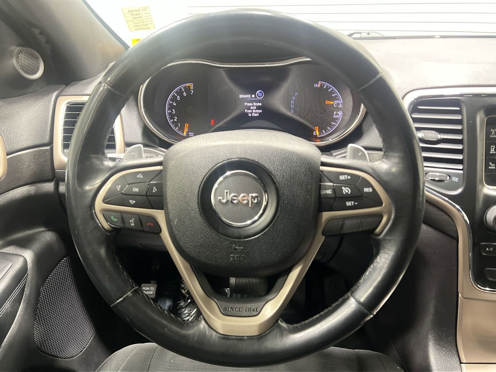 Used 2015 Jeep Grand Cherokee Laredo w/ Quick Order Package 23E image 14