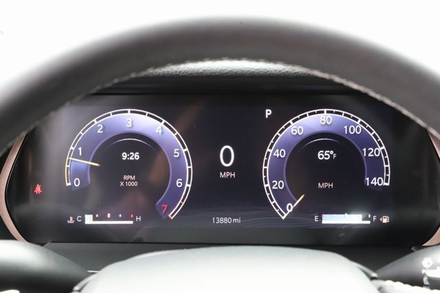 Used 2023 Jeep Grand Cherokee Laredo image 23