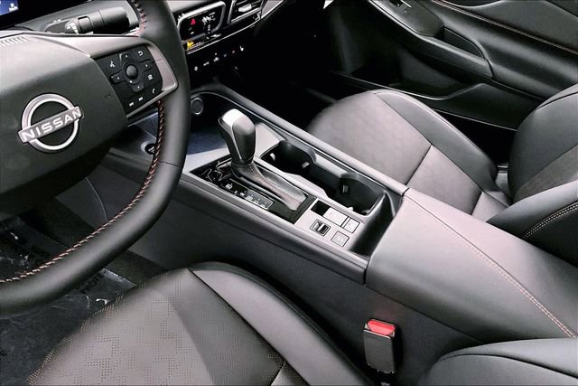 New 2026 Nissan Sentra SR w/ SR Premium Package FWD image 8