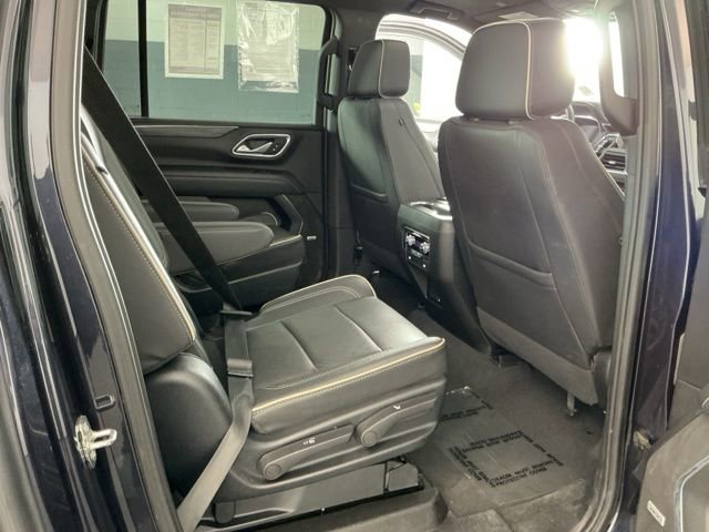 Used 2023 GMC Yukon XL SLT w/ Max Trailering Package AWD/4WD image 20