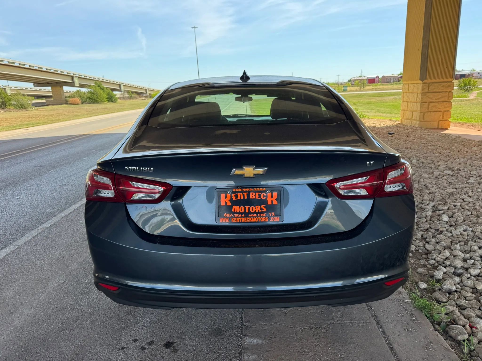 Used 2020 Chevrolet Malibu LT image 4