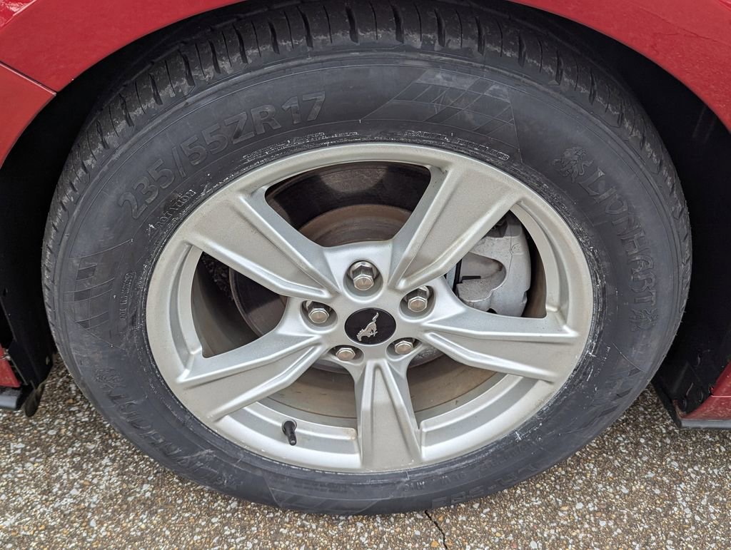 Used 2021 Ford Mustang Coupe image 26