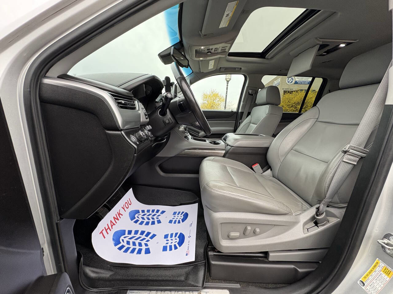 Used 2016 Chevrolet Suburban LT image 21