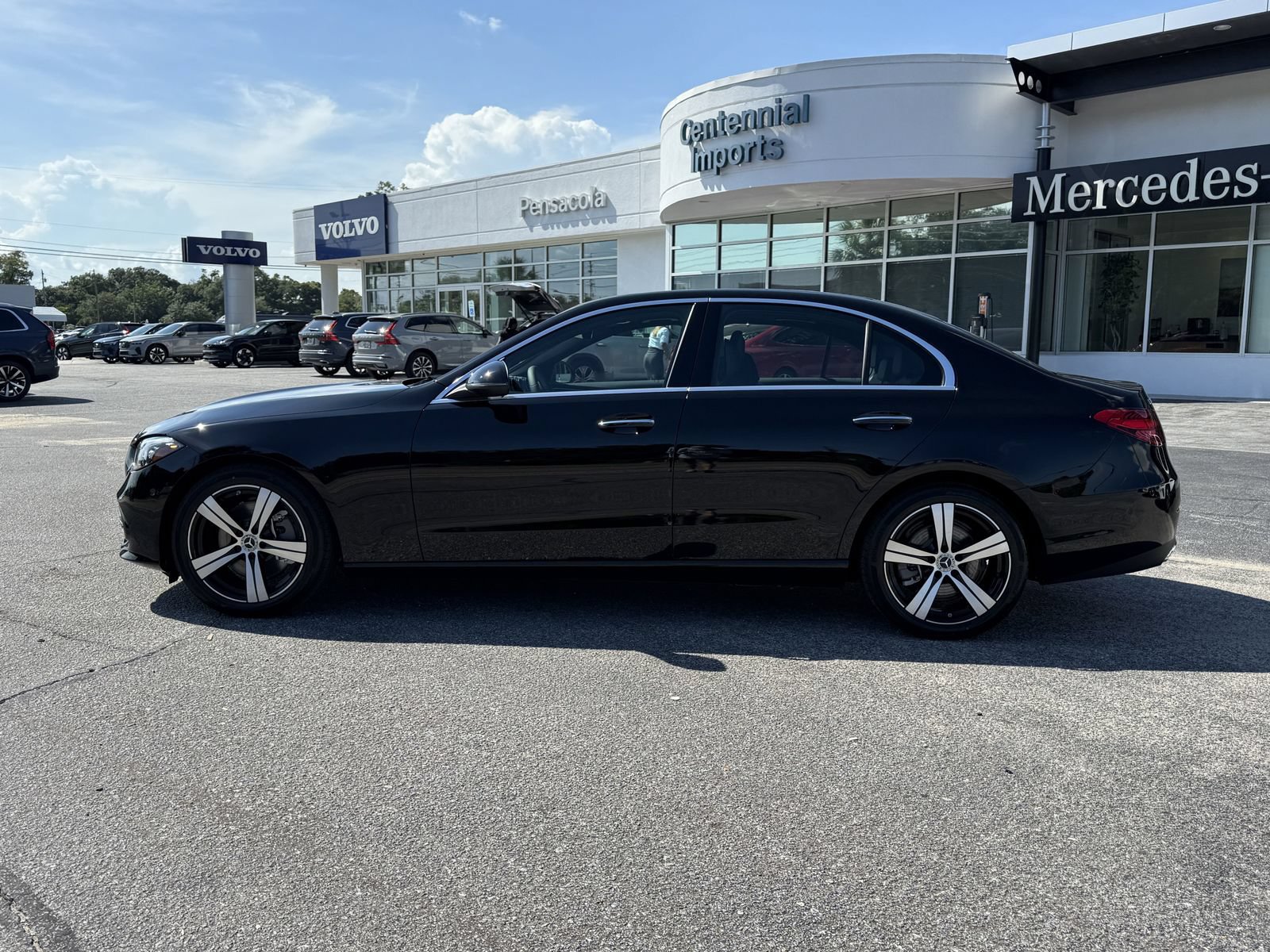 Used 2025 Mercedes-Benz C 300 Sedan image 2