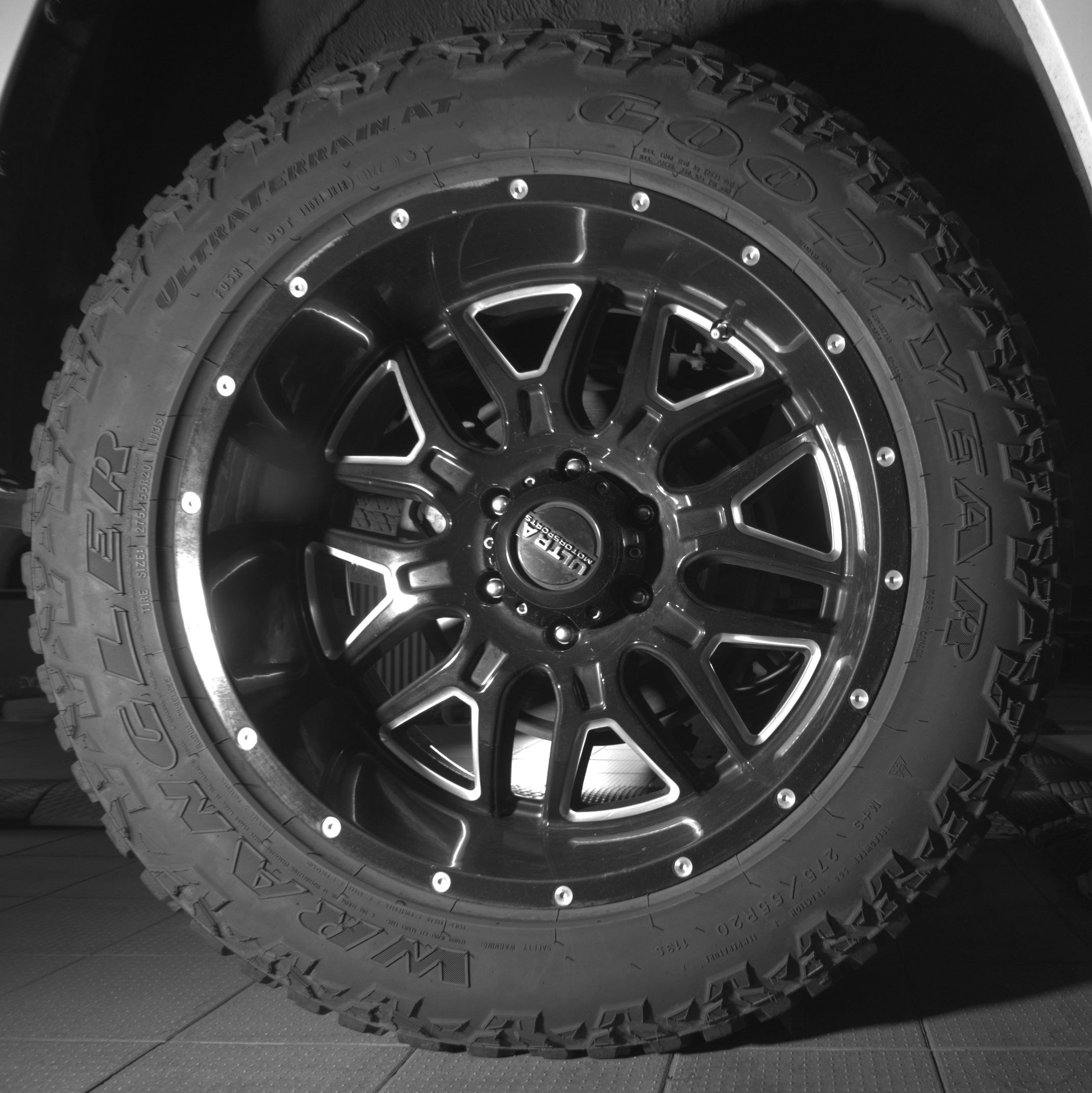 Used 2016 Toyota 4Runner Limited AWD/4WD image 14