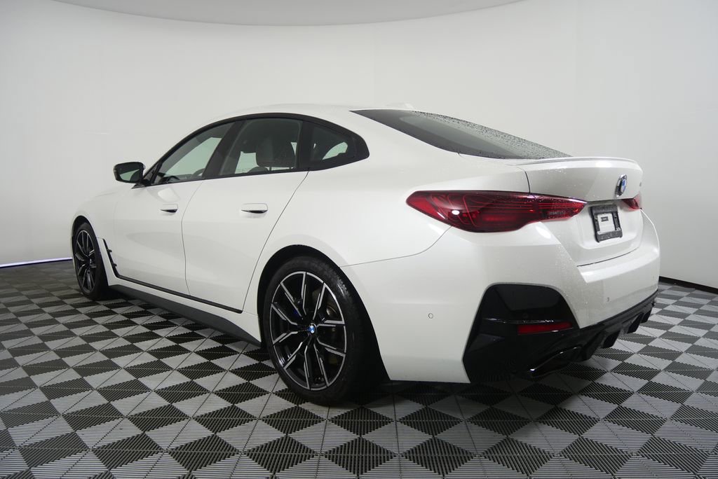 Certified 2025 BMW M440i image 5