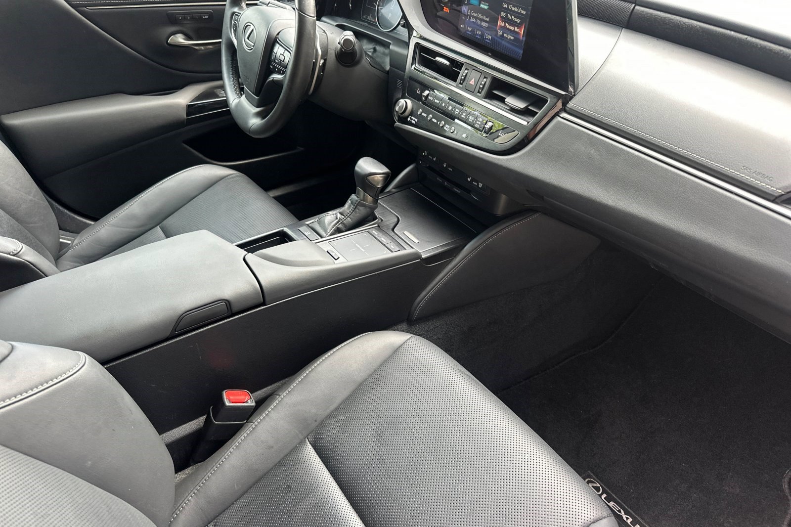 Certified 2022 Lexus ES 350 w/ Premium Package image 19