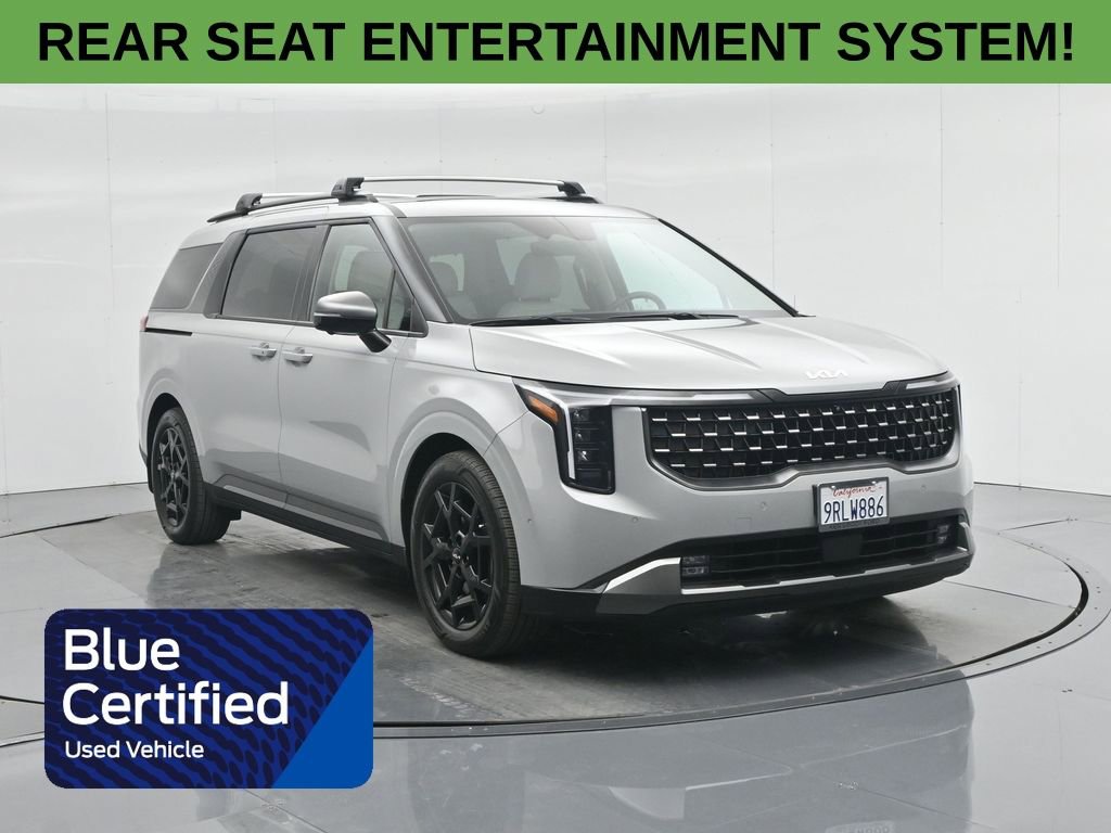 Used 2025 Kia Carnival SX