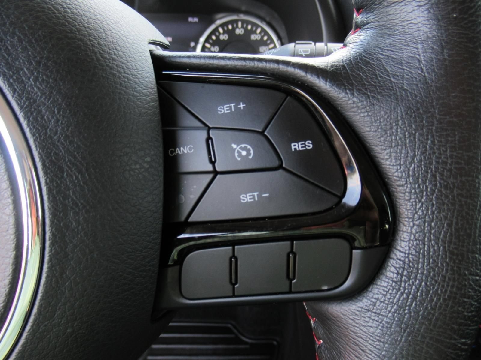 Certified 2022 Jeep Renegade Trailhawk AWD/4WD image 23