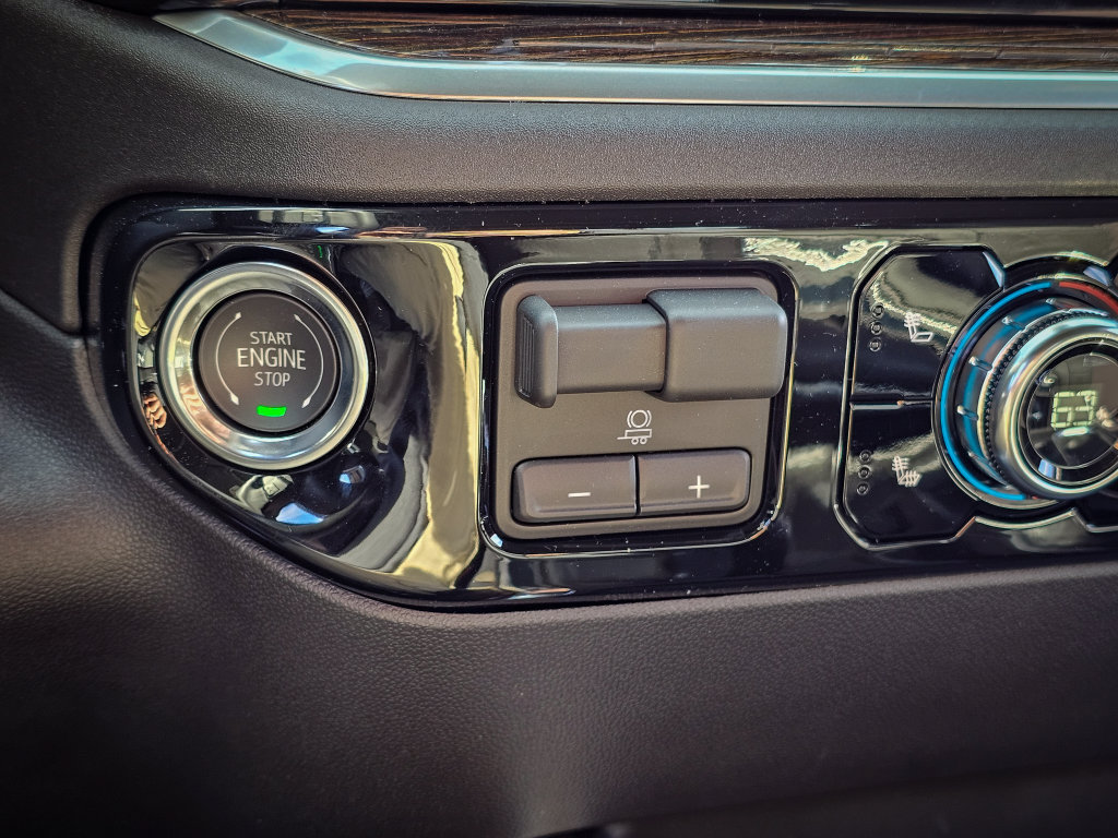 New 2026 GMC Sierra 1500 Elevation w/ Preferred Package AWD/4WD image 26