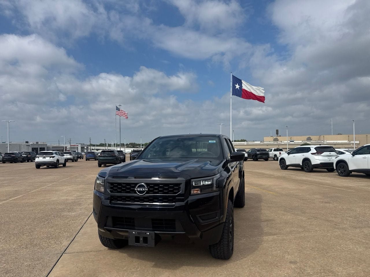 Certified 2026 Nissan Frontier SV w/ All-Weather Content Package RWD image 6