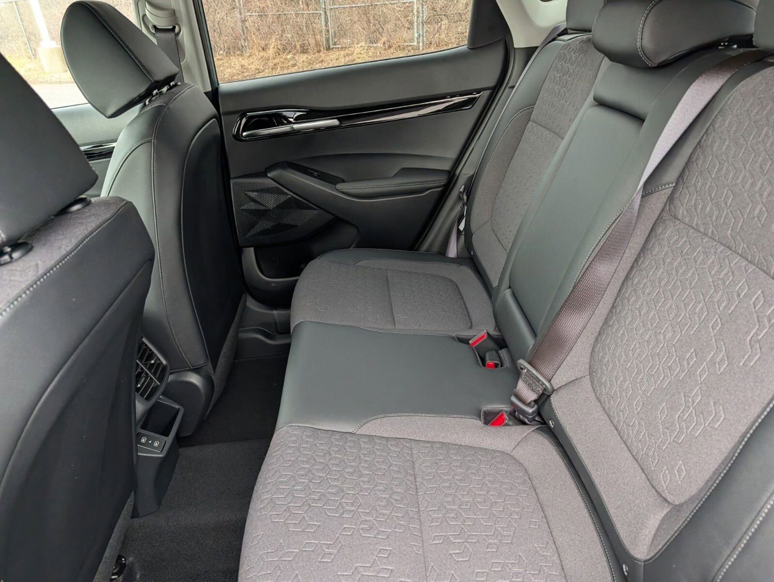 New 2026 Kia Seltos S image 25