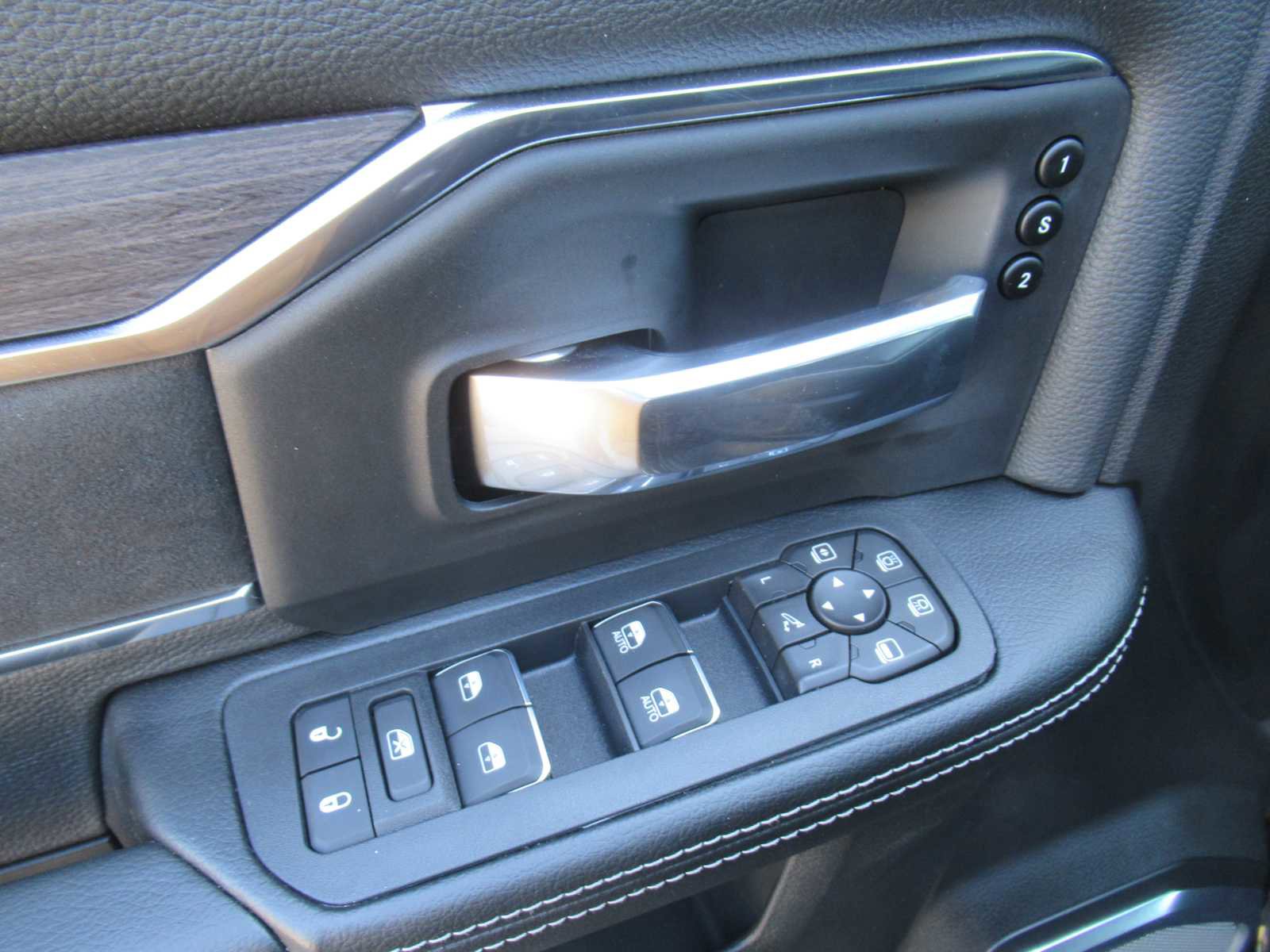 New 2026 RAM 2500 Laramie image 15