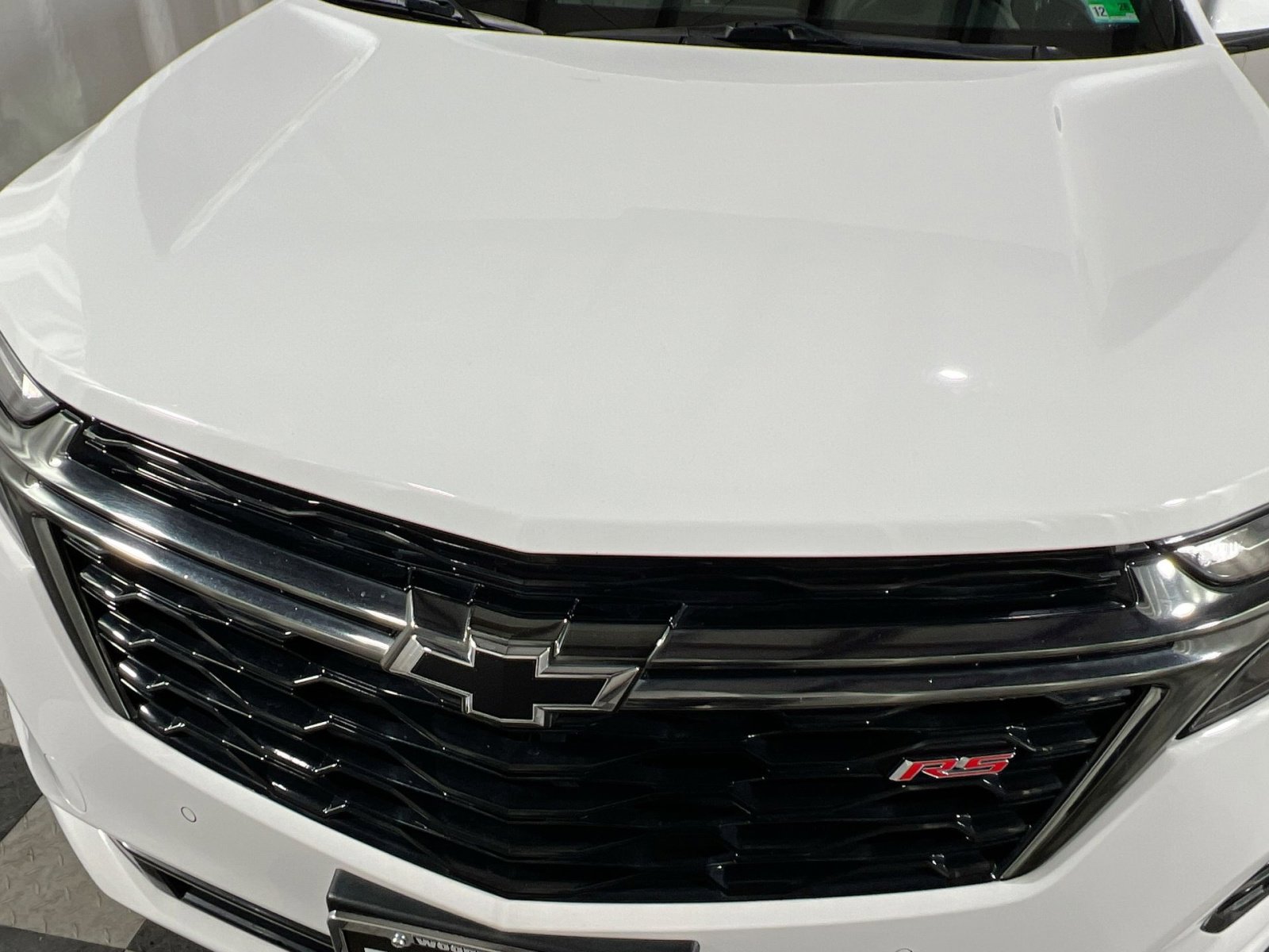 Used 2022 Chevrolet Equinox RS image 12