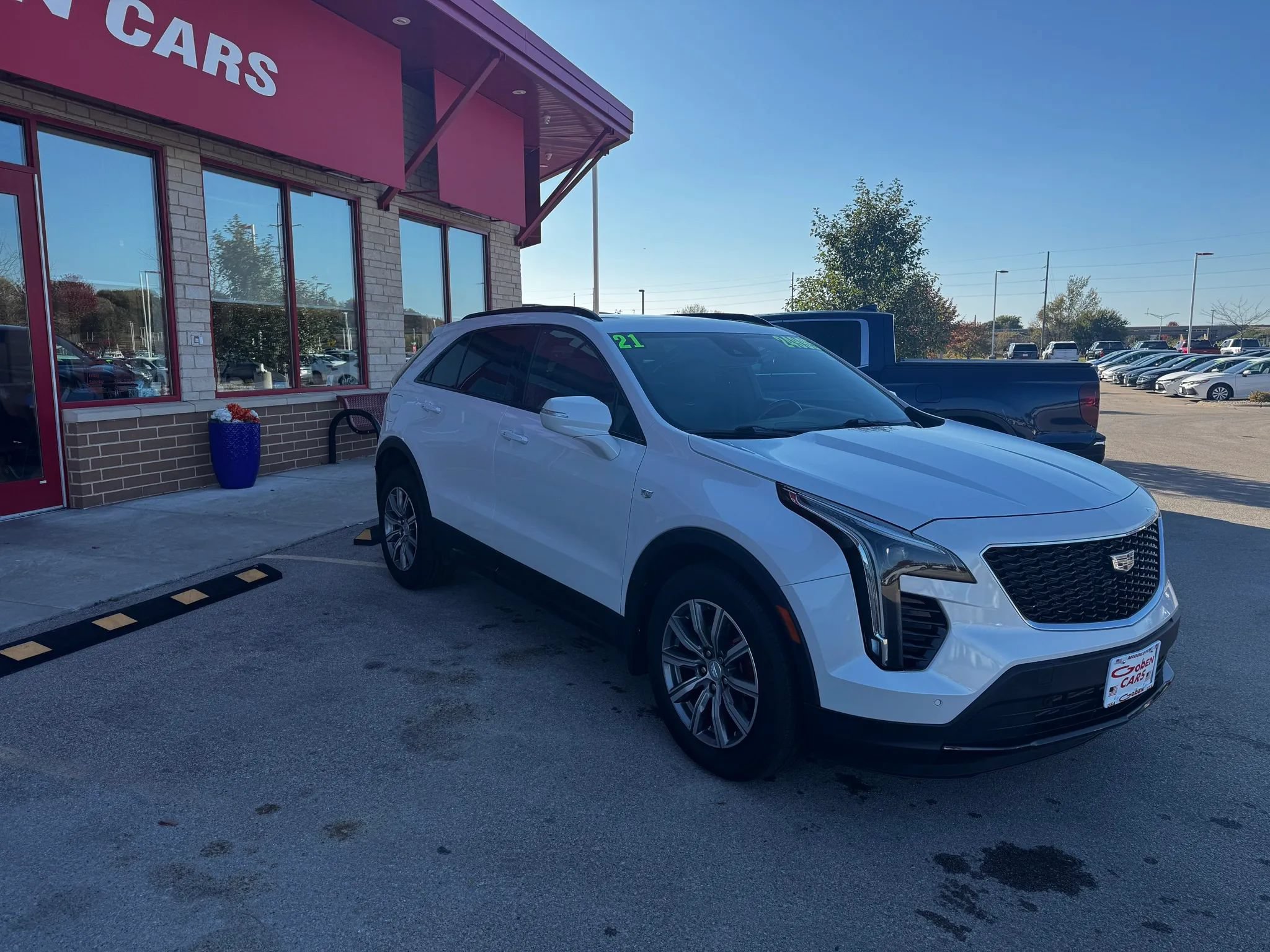 Used 2021 Cadillac XT4 Sport w/ Trailering Package AWD/4WD image 3