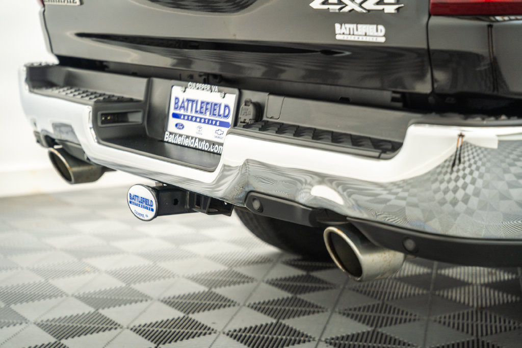 Used 2020 RAM 1500 Laramie AWD/4WD image 11