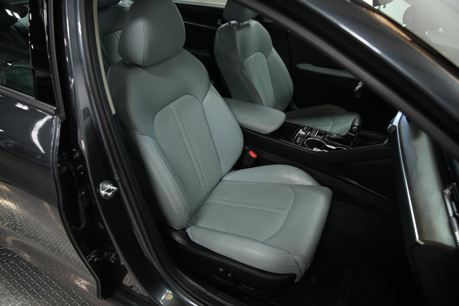 Used 2024 Kia K5 EX w/ EX Premium Package FWD image 18