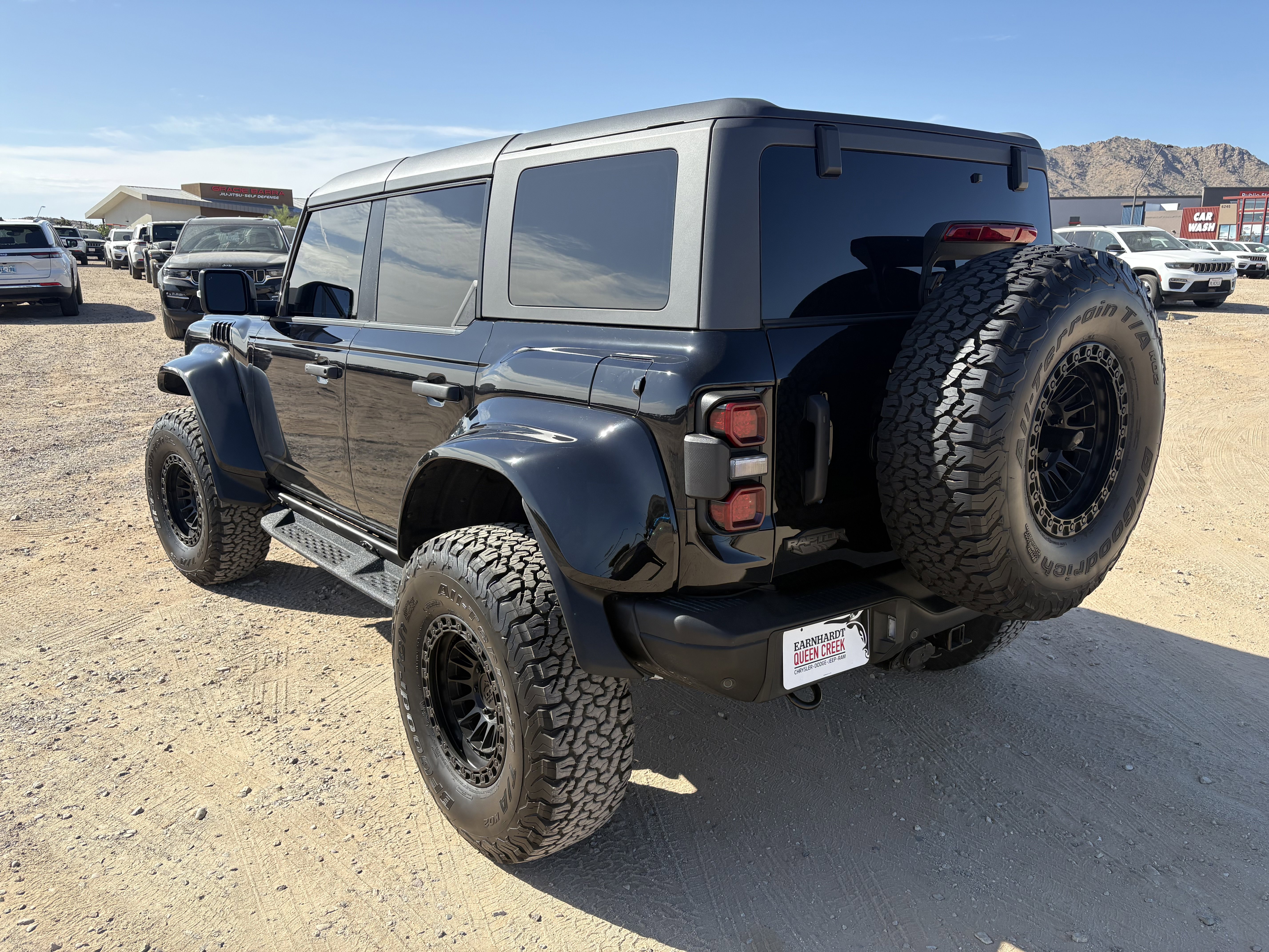 Used 2025 Ford Bronco Raptor AWD/4WD image 3