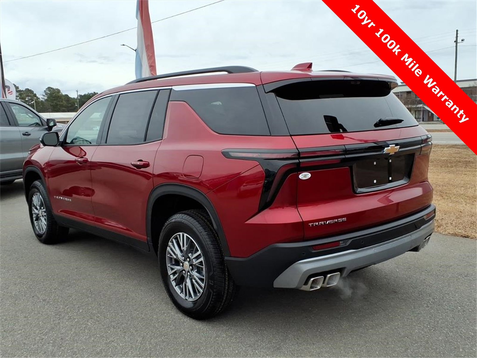 New 2026 Chevrolet Traverse LT w/ Driver Confidence Package image 3