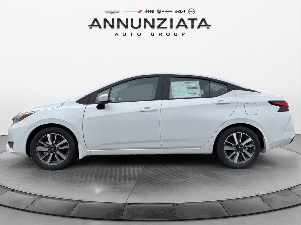 New 2025 Nissan Versa SV w/ Trunk Package FWD image 2