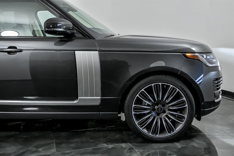 Used 2021 Land Rover Range Rover P525 Westminster Edition AWD/4WD image 12