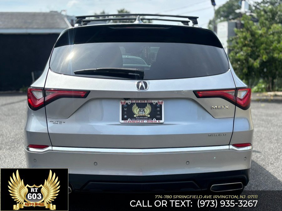 Used 2022 Acura MDX SH-AWD w/ Technology Package image 5
