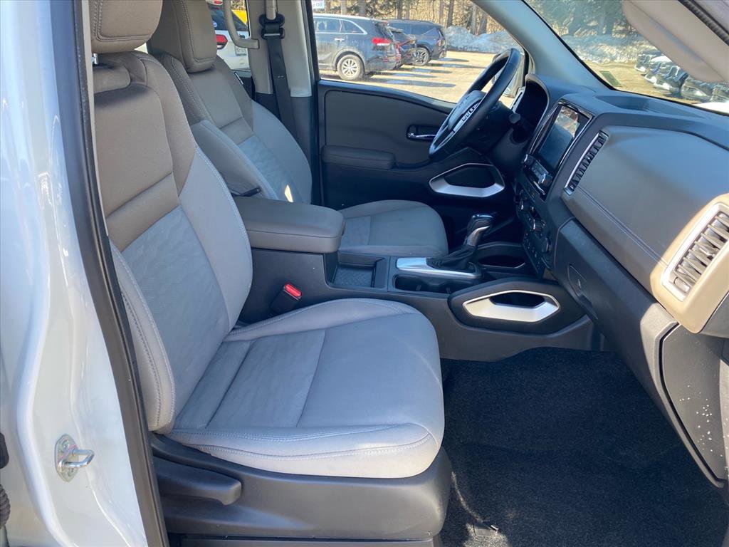 Used 2023 Nissan Frontier SV w/ SV Convenience Package image 25