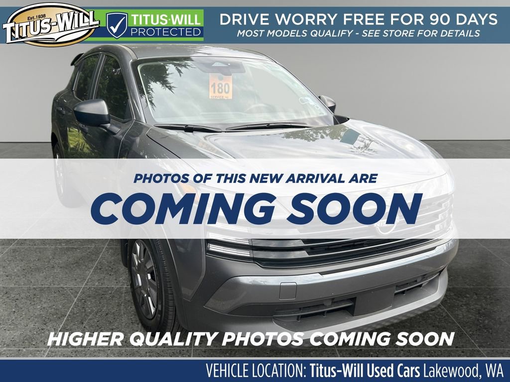 Used 2025 Nissan Kicks S image 1