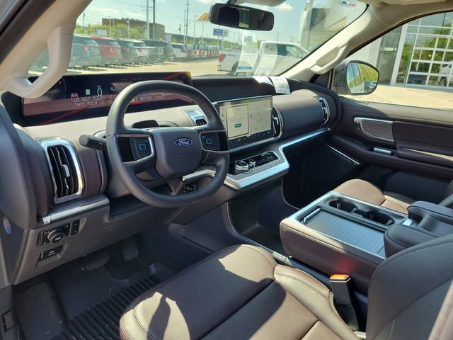 New 2026 Ford Expedition Max Platinum w/ Platinum Ultimate Package AWD/4WD image 18