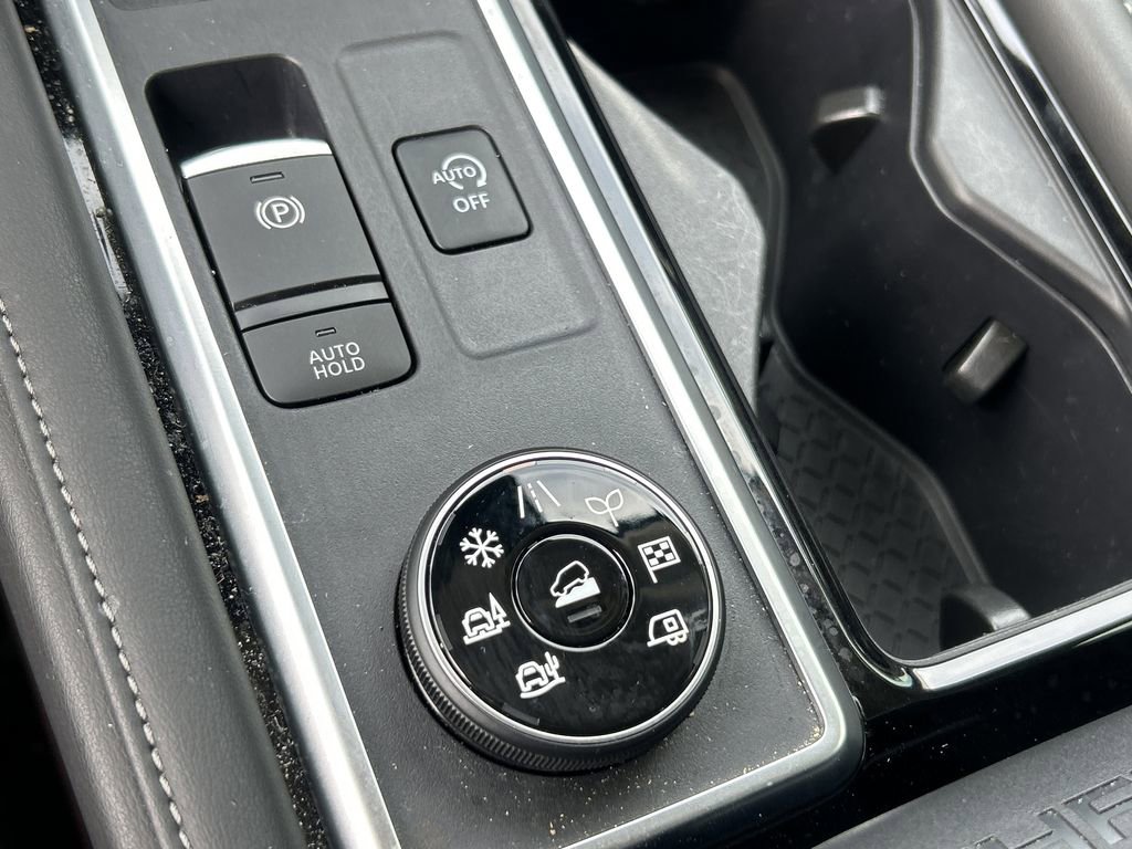 Used 2024 Nissan Pathfinder SL image 26